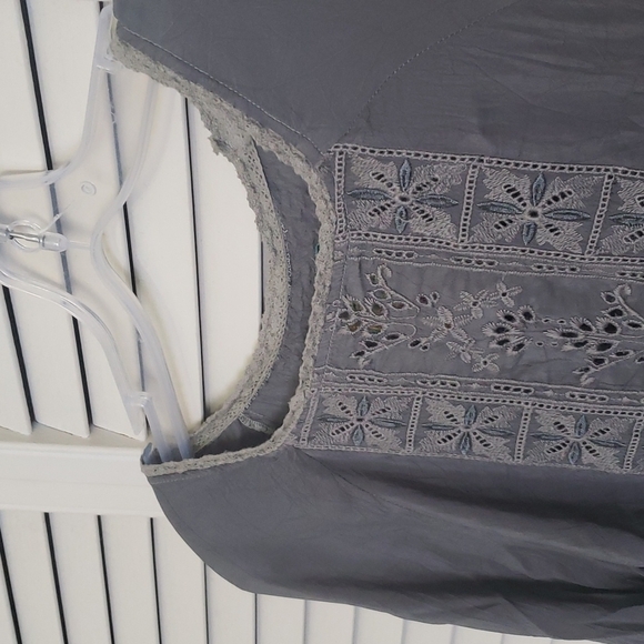 Johnny Was Boho Embroidered Lace Tunic Top, Grey, Size XS - Picture 3 of 13